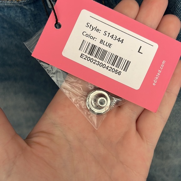 edikted mini skirt(BRAND NEW) - Picture 3 of 3